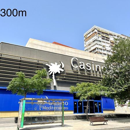 Ducado 13 Playa Benidorm Apartment Bagian luar foto