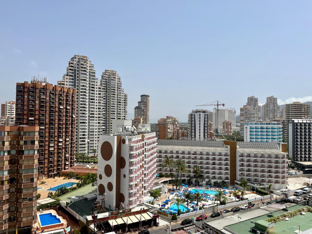 Ducado 13 Playa Benidorm Apartment Bagian luar foto
