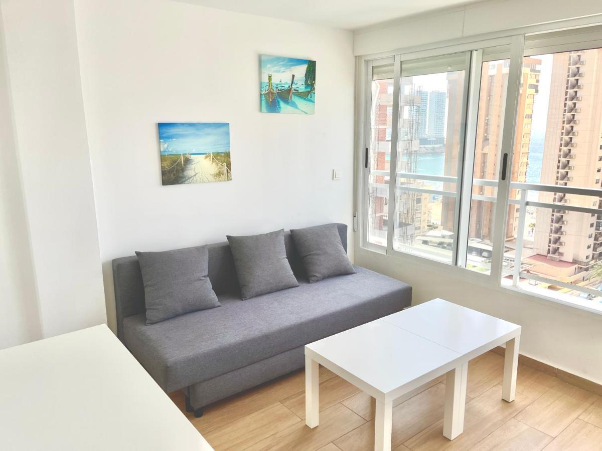 Ducado 13 Playa Benidorm Apartment Bagian luar foto