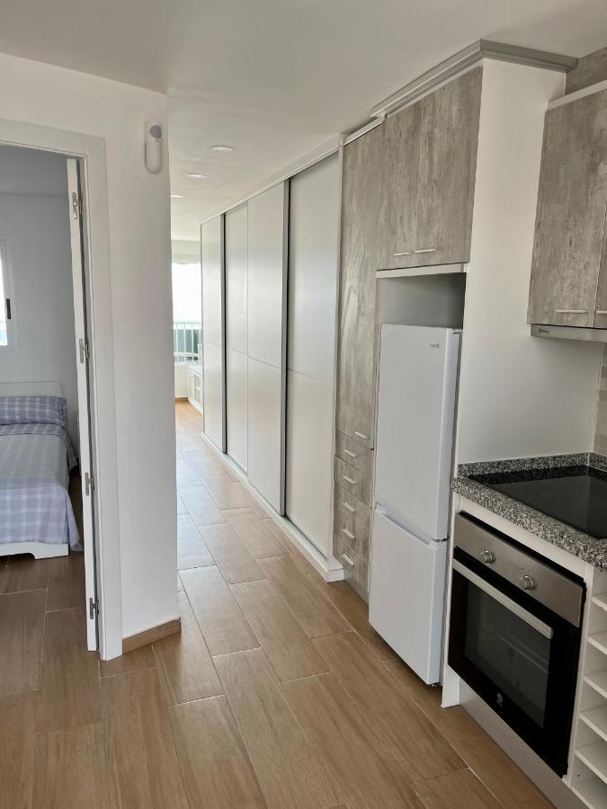 Ducado 13 Playa Benidorm Apartment Bagian luar foto