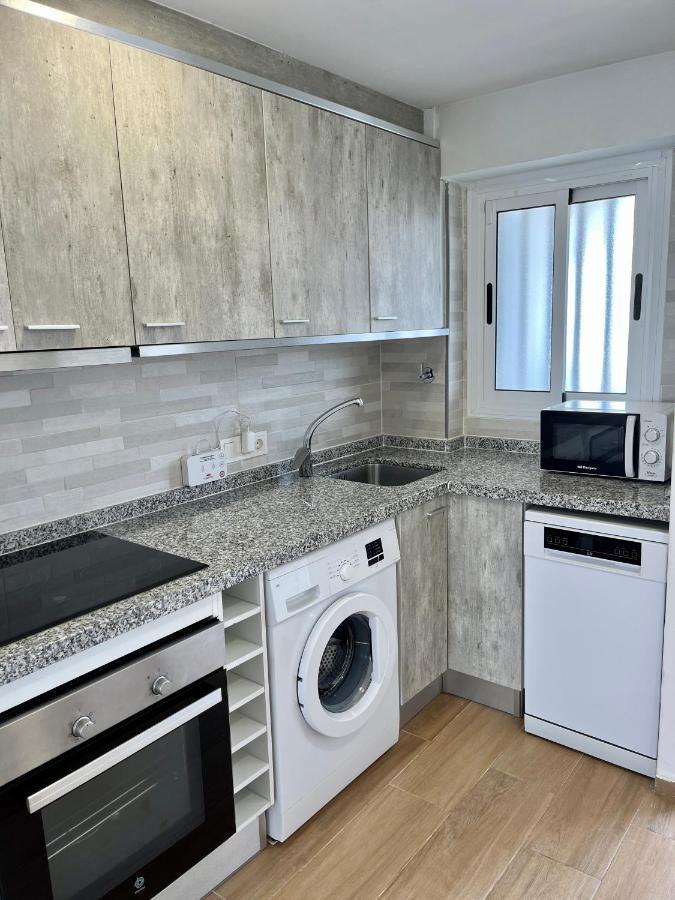 Ducado 13 Playa Benidorm Apartment Bagian luar foto
