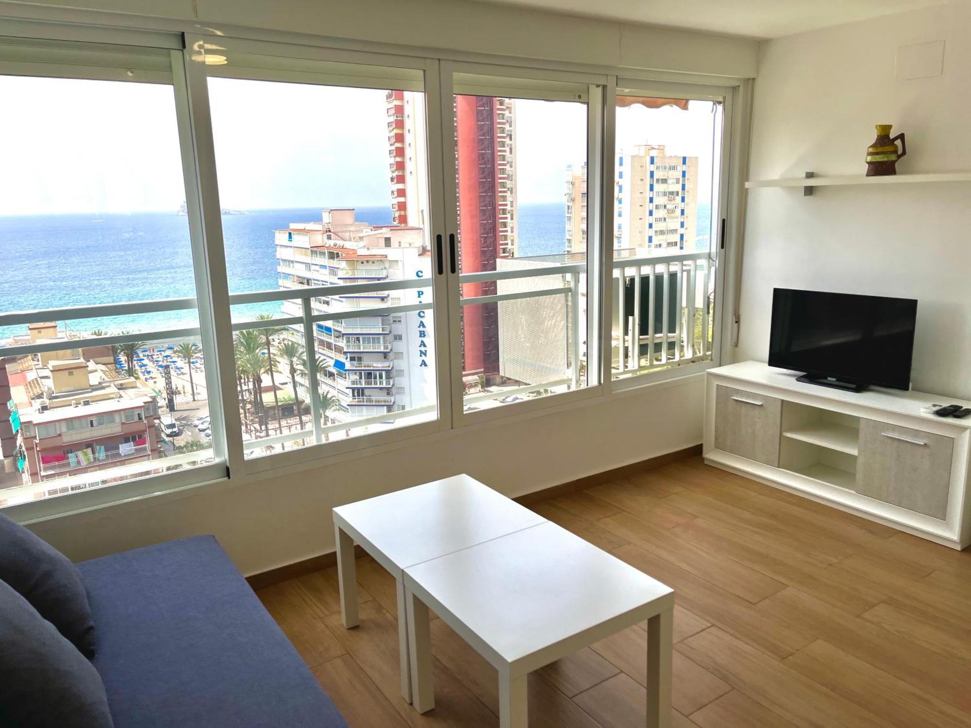 Ducado 13 Playa Benidorm Apartment Bagian luar foto
